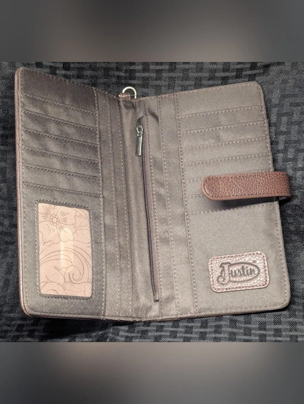 Justin Boots Brown & Cream Aztec Canvas Wristlet Wallet with Removable Strap.